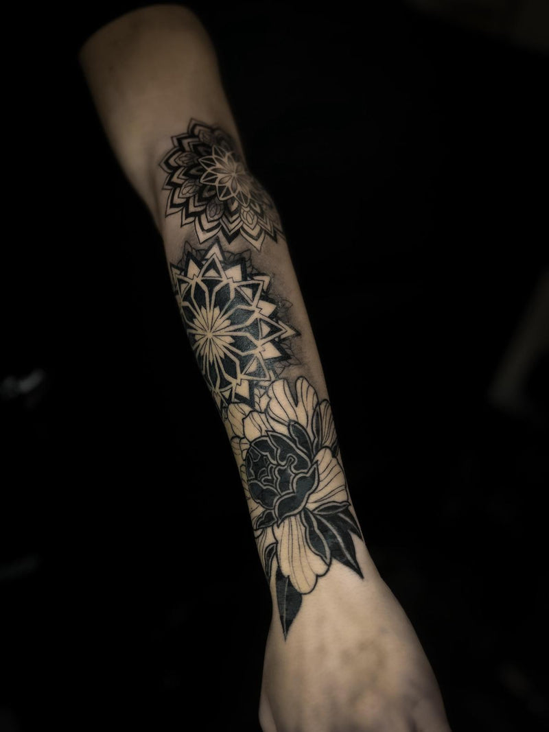 Blackwork-geometrico
