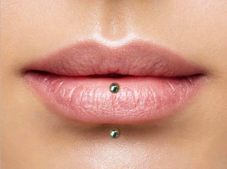 Vertical Labret